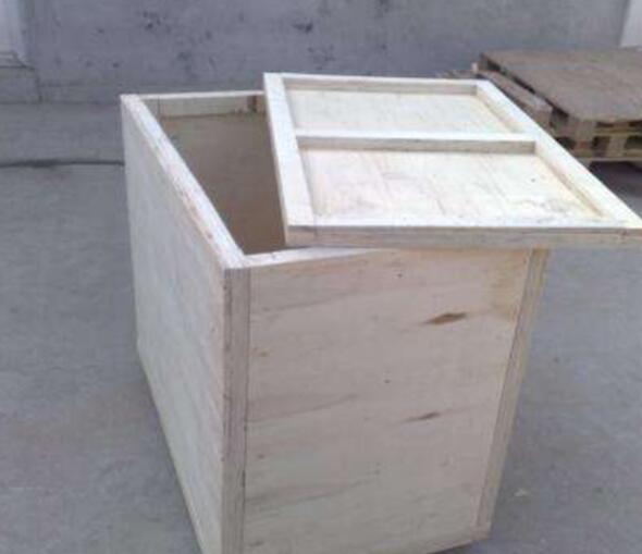 [重型紙箱廠家]重型紙箱壓痕槽有哪些設(shè)計特點？